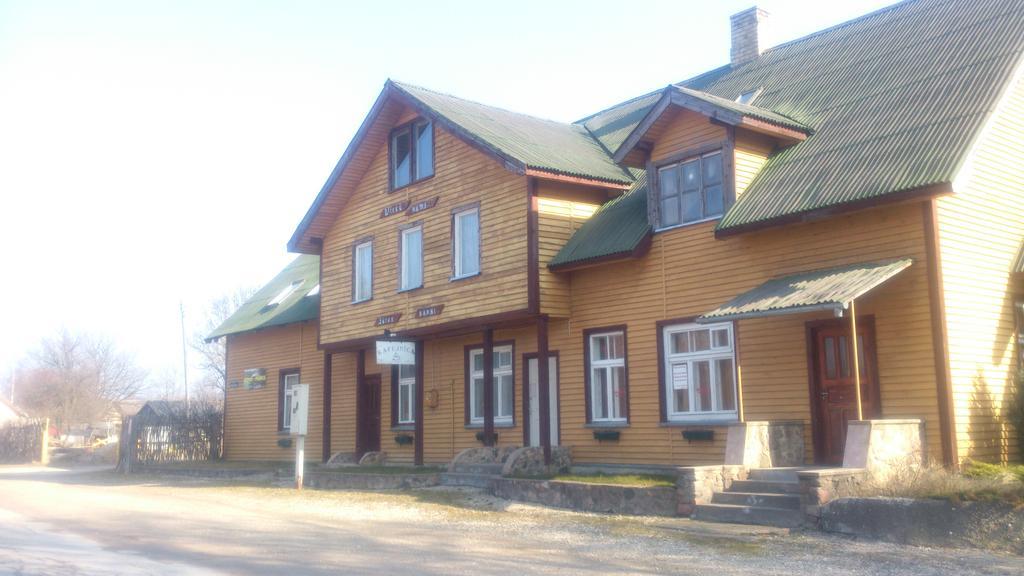Dundaga Viesu Nams Juras Sapni酒店 外观 照片